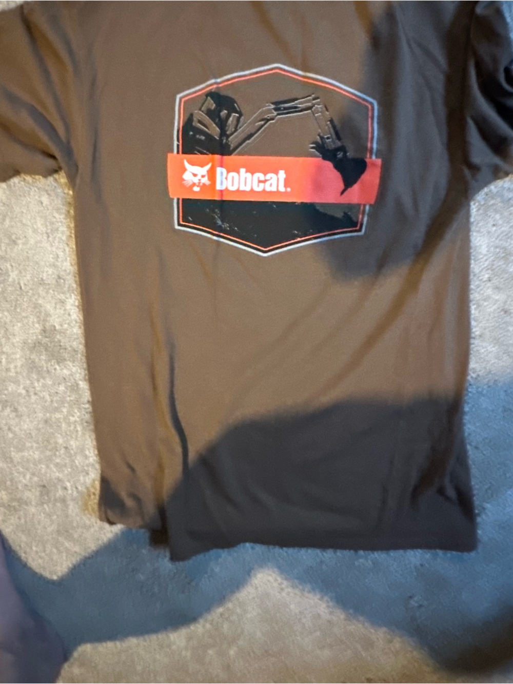 Bobcat Brown Graphic Men’s T-Shirt bundle